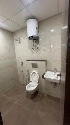 Image of 1204 Sq.ft 2.5 BHK Builder Floor for rent in Smartworld Gems, Sector 89, Gurgaon for Rs. 28500