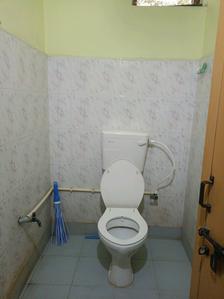 Common Bathroom Two Image of 3500 Sq.ft 8 BHK Independent House for sale in Kukatpally Hyderabad for Rs. 45000000