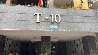 Main Entrance Image of 1450 Sq.ft 3 BHK Apartment / Flat for sale in RPS Savana, Sector 88 Faridabad for Rs. 15400000