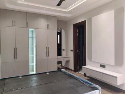 Bedroom Image of 2650 Sq.ft 5 BHK Builder Floor for sale in Indirapuram Ghaziabad for Rs. 37000000