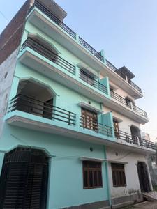 Image of 600 Sq.ft 6 BHK Independent House for sale in Gomti Nagar, Lucknow for Rs. 500000