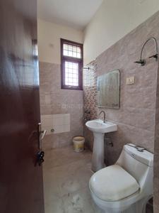 Image of 1800 Sq.ft 3 BHK Apartment / Flat for rent in The subh Shubh Apartment, Sector 21D, Faridabad for Rs. 31000
