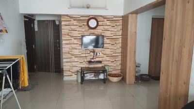 Living Room Image of 900 Sq.ft 2 BHK Apartment / Flat for sale in Aakash Echo Point, Bhimrad Surat for Rs. 5500000