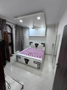 Bedroom Image of 1100 Sq.ft 2 BHK Apartment / Flat for sale in DDA Flats Sarita Vihar, Sarita Vihar New Delhi for Rs. 26000000