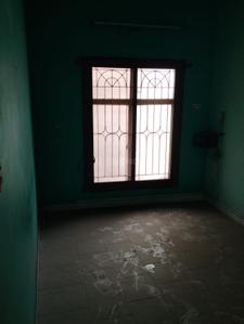 Bedroom Image of 742 Sq.ft 2 BHK Apartment / Flat for sale in Arumbakkam Chennai for Rs. 5450000