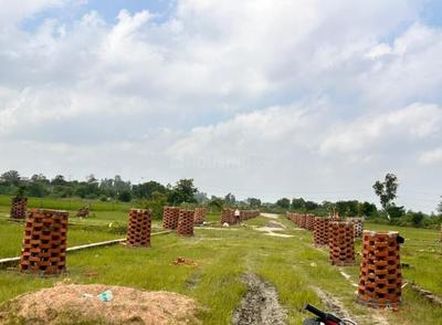 Image of 25000 Sq.ft Residential Plot / Land for sale in Gosainganj, Lucknow for Rs. 20000000