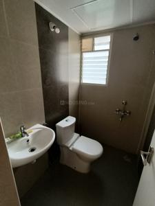 Bathroom Image of 904 Sq.ft 2 BHK Apartment / Flat for sale in Confident Vega III, Paravattani Thrissur for Rs. 6400000