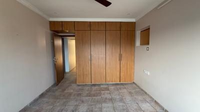 Bedroom Image of 1080 Sq.ft 2 BHK Apartment / Flat for sale in Vastu Tower, Malad West Mumbai for Rs. 27500000