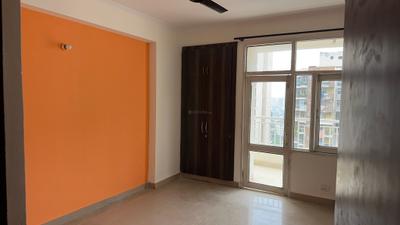 Bedroom Image of 1090 Sq.ft 2 BHK Apartment / Flat for rent in Omkar Royal Nest, Noida Extension Greater Noida for Rs. 17300