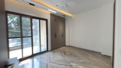 Bedroom Image of 1350 Sq.ft 3 BHK Builder Floor for sale in Janakpuri New Delhi for Rs. 42300000