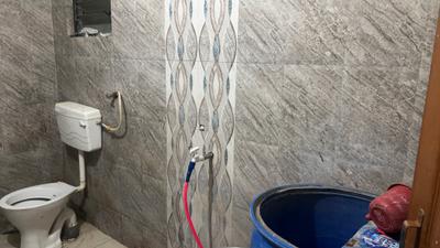 Bathroom Image of 600 Sq.ft 1 BHK Independent House for rent in Balewadi Pune for Rs. 23000