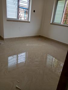 Bedroom Image of 625 Sq.ft 2 BHK Apartment / Flat for sale in Naktala Kolkata for Rs. 3000000