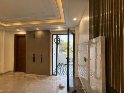 Bedroom Image of 2500 Sq.ft 3 BHK Builder Floor for sale in BPTP Parklands Pride, Sector 77 Faridabad for Rs. 25000000