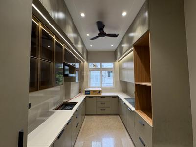 Kitchen Image of 1620 Sq.ft 3 BHK Builder Floor for sale in Preet Vihar New Delhi for Rs. 32500000