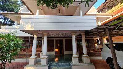 Image of 3000 Sq.ft 4 BHK Independent House for sale in Edappally, Kochi for Rs. 24000000