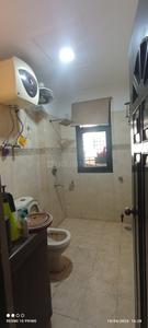 Bathroom Image of 1750 Sq.ft 3 BHK Apartment / Flat for sale in Stellar Kings Court, Sector 50 Noida for Rs. 28000000