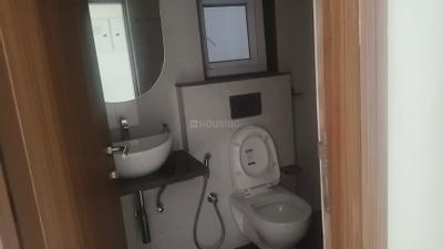 Image of 786 Sq.ft 2 BHK Apartment / Flat for sale in Shapoorji Pallonji BKC 28, Bandra East, Mumbai for Rs. 25600000