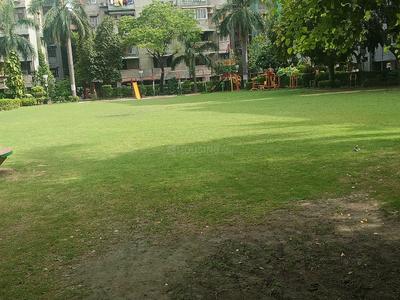 Image of 1100 Sq.ft 2 BHK Apartment / Flat for rent in Brothers Apartment, Patparganj, New Delhi for Rs. 31000