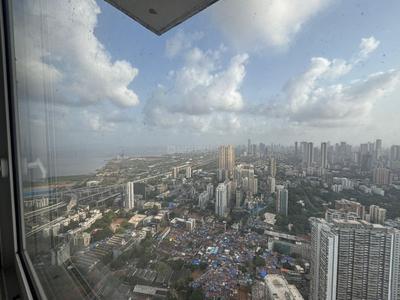 Balcony Image of 1850 Sq.ft 4 BHK Apartment / Flat for sale in Piramal Mahalaxmi North Tower 3, Lower Parel Mumbai for Rs. 116000000