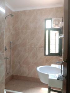 Bedroom Two Image of 2200 Sq.ft 3 BHK Apartment / Flat for rent in DDA Flats Vasant Kunj, Vasant Kunj New Delhi for Rs. 90000