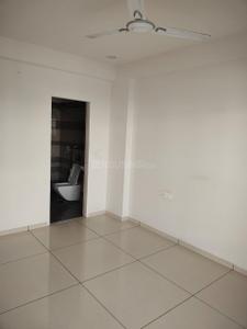 Bedroom Image of 700 Sq.ft 2 BHK Apartment / Flat for rent in Uma Silver Oak, Harni Vadodara for Rs. 18000