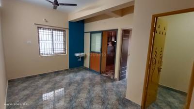 Hall Image of 1650 Sq.ft 3 BHK Apartment / Flat for rent in Kodambakkam Chennai for Rs. 46000