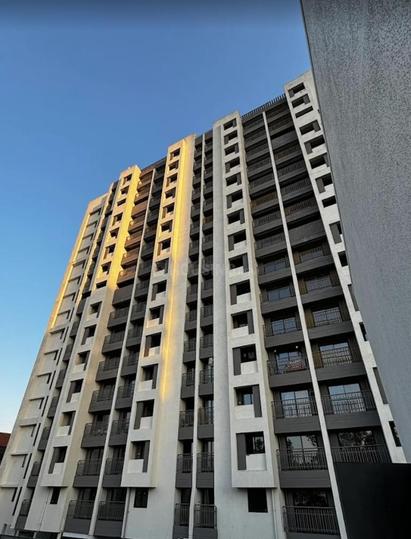 Rajhans Moonstone Main Image 1