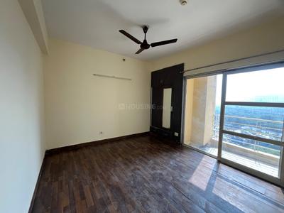 Bedroom Image of 1300 Sq.ft 3 BHK Apartment / Flat for sale in Paras Tierea, Sector 137 Noida for Rs. 13000000