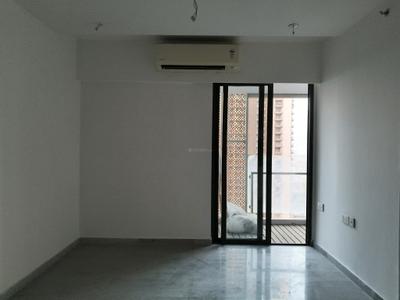 Living Room Image of 648 Sq.ft 1 BHK Apartment / Flat for rent in Classic Burj Ashrafi, Mandvi Mumbai for Rs. 45000
