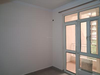 Bedroom Image of 890 Sq.ft 2 BHK Apartment / Flat for sale in Supertech Ecociti, Sector 137 Noida for Rs. 8800000