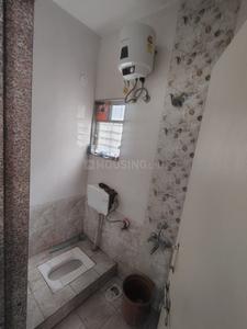 Bathroom Image of 1200 Sq.ft 2 BHK Apartment / Flat for rent in Shri Labsons Shreepad Nakhate Towers, Rahatani Pune for Rs. 25500