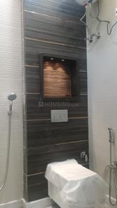 Bathroom Image of 850 Sq.ft 2 BHK Builder Floor for rent in Shalimar Bagh New Delhi for Rs. 33000