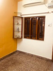 Bedroom Image of 1000 Sq.ft 2 BHK Apartment / Flat for rent in Gudhiyari Raipur for Rs. 15000