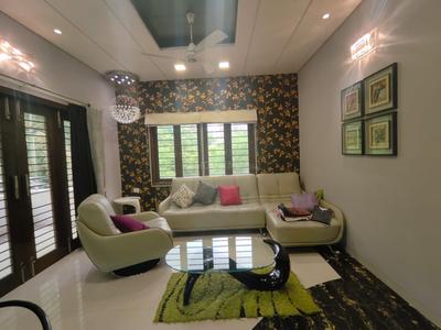 Hall Image of 6750 Sq.ft 5 BHK Villa for sale in Prahlad Nagar Ahmedabad for Rs. 83100000