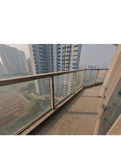 Paras Dews Main Image 1