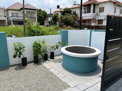 Balcony Image of 1800 Sq.ft 3 BHK Villa for sale in Aluva Kochi for Rs. 12000000