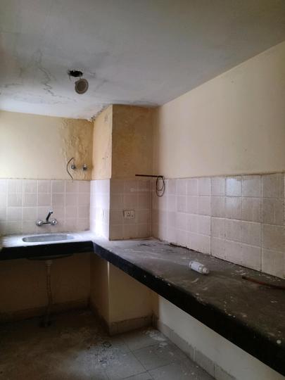 Paras Seasons Main Image 1