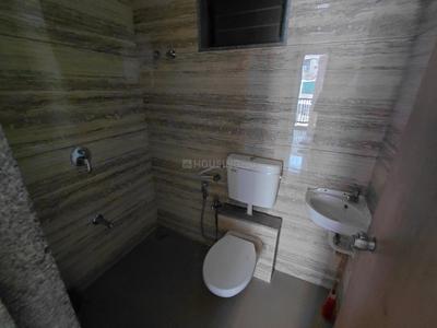 Bathroom Image of 1440 Sq.ft 2 BHK Apartment / Flat for rent in Maninagar Ahmedabad for Rs. 20000