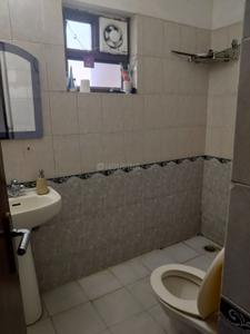 Bathroom Image of 2350 Sq.ft 3 BHK Apartment / Flat for sale in Ardee Palm Grove Heights, Sector 52 Gurgaon for Rs. 38400000