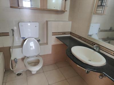 Bedroom Image of 1850 Sq.ft 3 BHK Apartment / Flat for sale in Magarpatta Jasminium, Magarpatta City Pune for Rs. 24500000