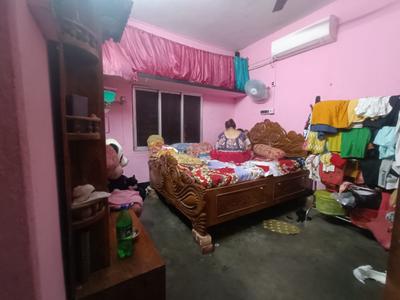 Bedroom Image of 3500 Sq.ft 4 BHK Independent House for sale in North Dum Dum Bediapara Kolkata for Rs. 10000000