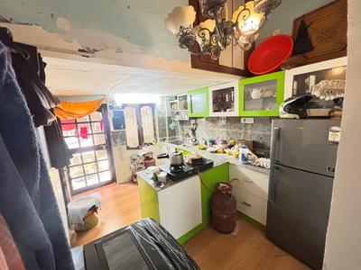 Kitchen Image of 700 Sq.ft 7 BHK Independent House for sale in Galore Hamirpur for Rs. 50000000