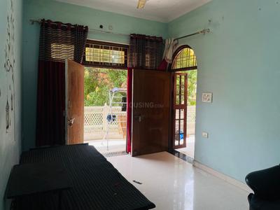 Living Room Image of 1500 Sq.ft 2 BHK Independent House for rent in Kampoo Gwalior for Rs. 10000