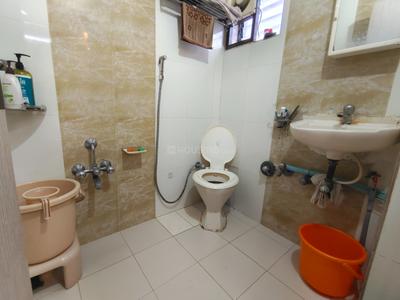 Bathroom Image of 1872 Sq.ft 3 BHK Apartment / Flat for sale in Maninagar Ahmedabad for Rs. 12500000