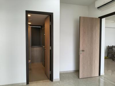 Bedroom Image of 935 Sq.ft 3 BHK Apartment / Flat for rent in Shantiniketan, Matunga East Mumbai for Rs. 190000
