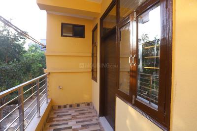 Balcony Image of 850 Sq.ft 2 BHK Builder Floor for sale in Shastri Nagar Ghaziabad for Rs. 3182000
