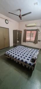 Bedroom Image of 900 Sq.ft 2 BHK Independent House for rent in Akota Vadodara for Rs. 14000