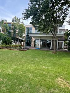 Image of 6000 Sq.ft 4 BHK Villa for sale in Prestige Golfshire, Kodalagurki, Bengaluru for Rs. 300000000