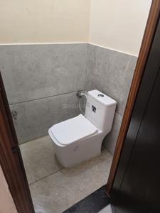 Bathroom Image of 1500 Sq.ft 2 BHK Builder Floor for rent in Line Par Moradabad for Rs. 12000
