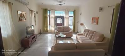 4.5 BHK Independent House
